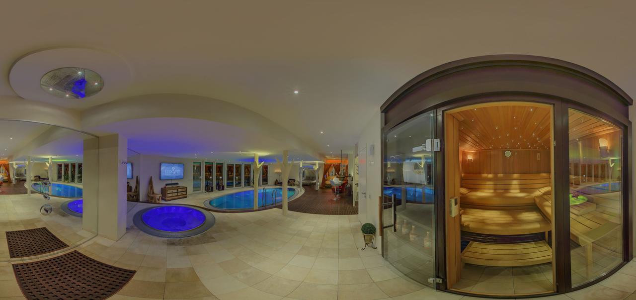 Suites & Spa シュトゥットガルト エクステリア 写真