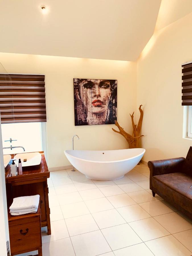 Suites & Spa シュトゥットガルト エクステリア 写真